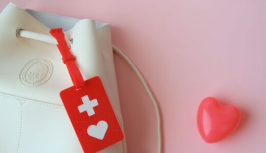 潰瘍性大腸炎で障害年金はもらえる？人工肛門の認定基準と初診日が重要な理由を社労士が解説